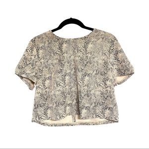 She + Sky Snake Print Crop Top - L